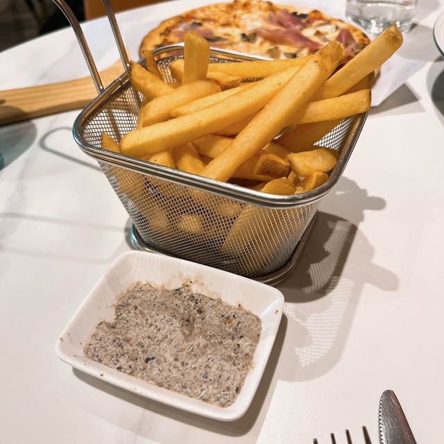 青馬大橋靚景意大利餐廳 @ Little Mario's Pizzeria