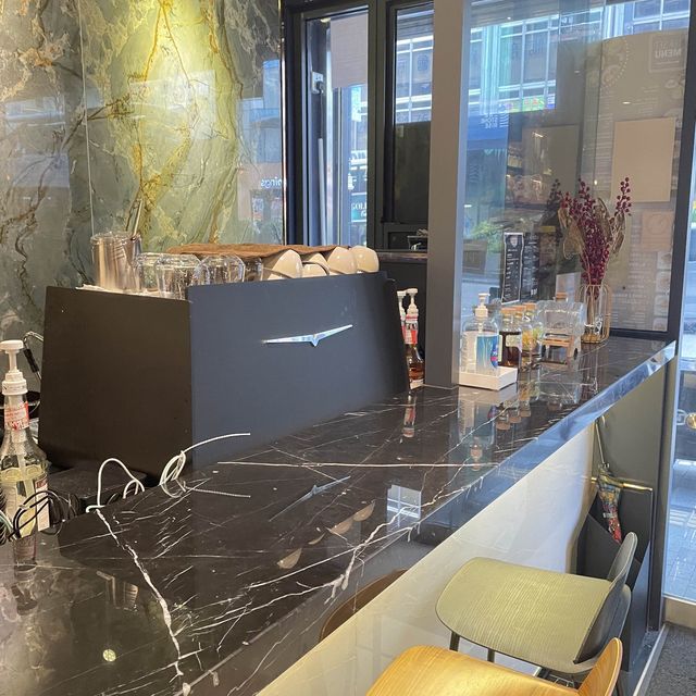 🧉髒髒咖啡☕️佐敦型格cafe☕️