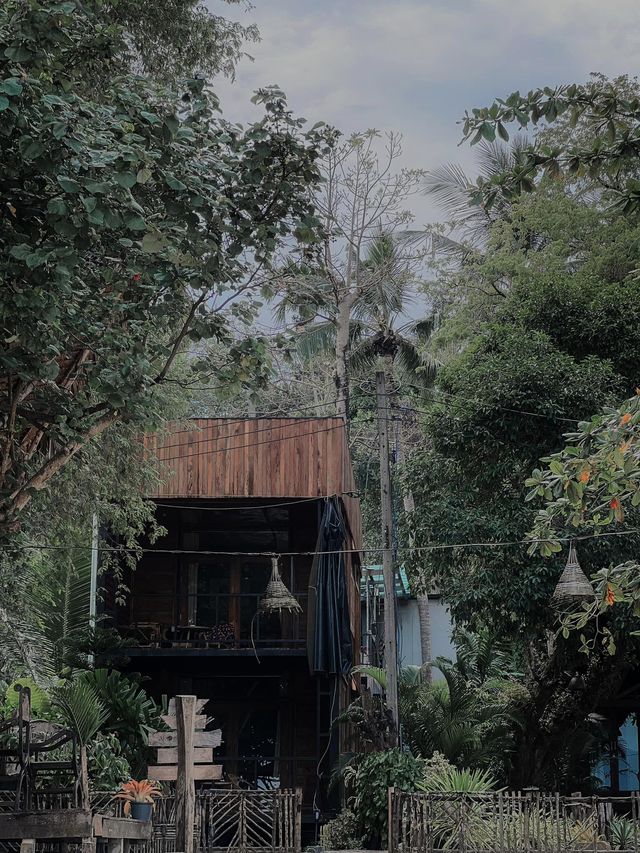 The Tropical Koh Mook 