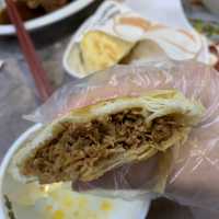 色香味俱全肉夾饃