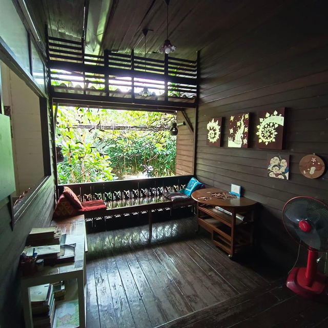 📍บ้านๆ น่านๆ Banban Nannan Library and Guest Home