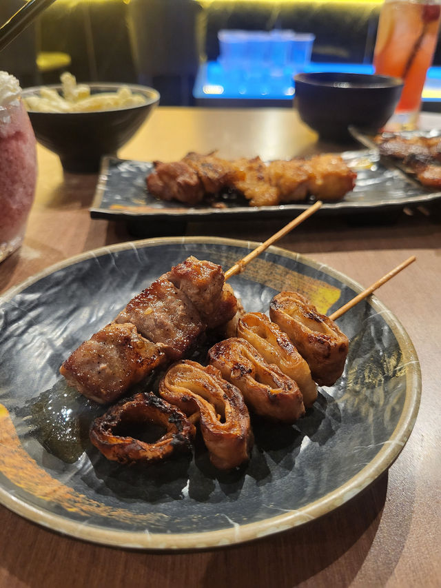 到沙田玩鏢機及桌球兼食串燒