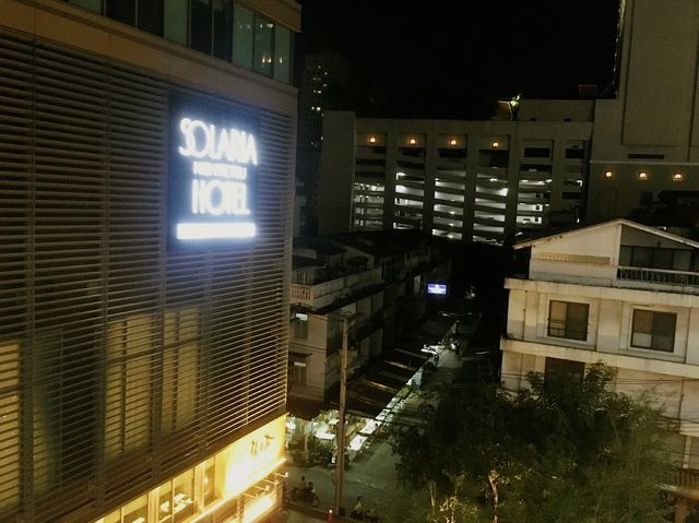泰國索拉利亞酒店 (Solari Hotel）