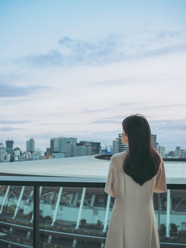 国立競技場が目の前の見晴らしのいいホテル