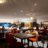 An Chance Encounter: Waling Waling Cafe 