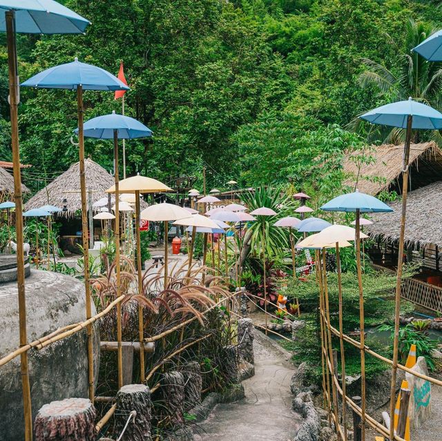 แม่กำปอง2 สวนผึ้ง ราชบุรี  บ้านมอญห้วยน้ำใส 