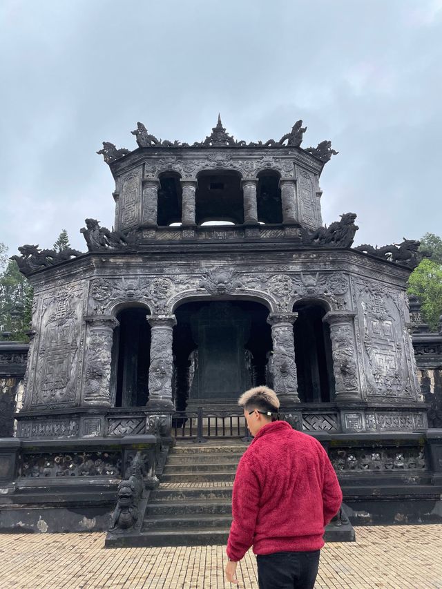 KHAI DINH TOMB - Hue 