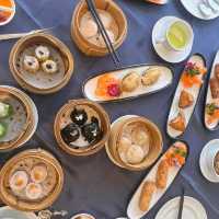 พามาทานบุฟเฟ่ต์ติ่มซำ วิวสูงใจกลางเมือง