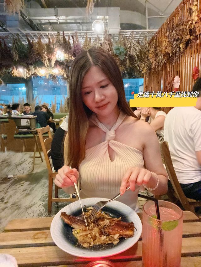 旺角：花花Cafe