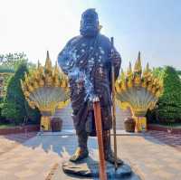 อุทยานพระฤาษี องค์ใหญ่ที่สุดในโลก