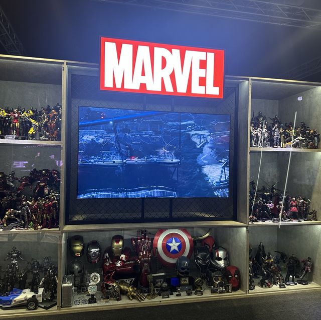 พาตะลุย Marvel Universe ใน Disney100 Village