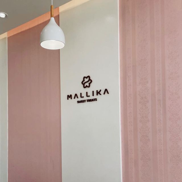 Mallika Sweet treats Pattani