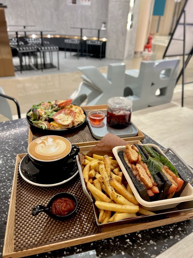  用心製作嘅cafe☕️🍳