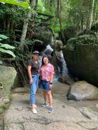 Teddu Coffee & Inn Maekampong
