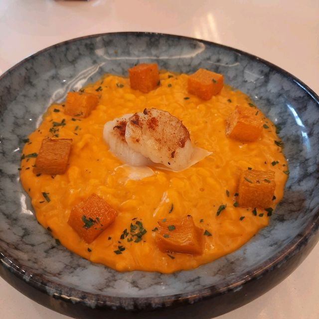 隱身葵芳屋村內嘅文青cafe🪵