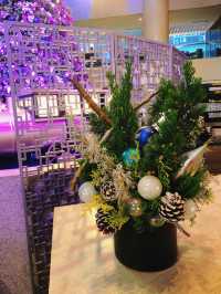 台北｜🎄🎅🏻五彩巨大聖誕樹🎁🎀 Regent Taipei 晶華酒店-中庭咖啡廳