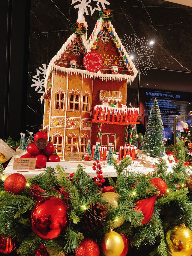 台北｜🎄🎅🏻五彩巨大聖誕樹🎁🎀 Regent Taipei 晶華酒店-中庭咖啡廳
