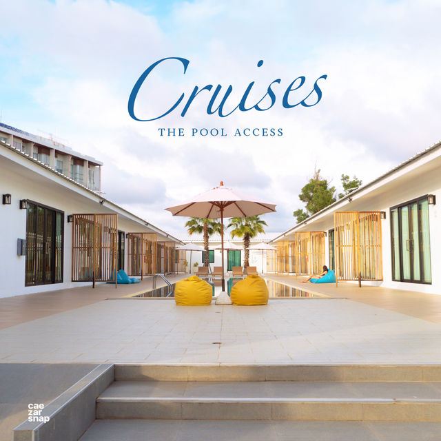 Cruises The Pool Access ที่พักริมหาดแหลมแม่พิมพ์