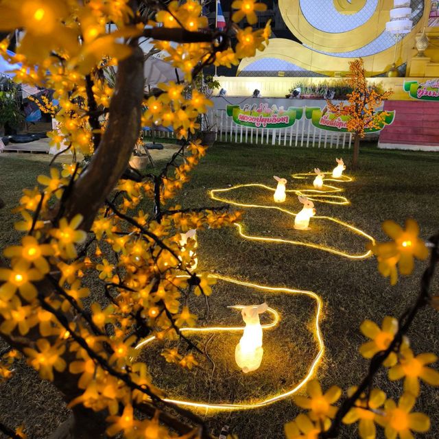 เที่ยวชมหุ่นฟางนกที่สวยเหมือนนกจริง 