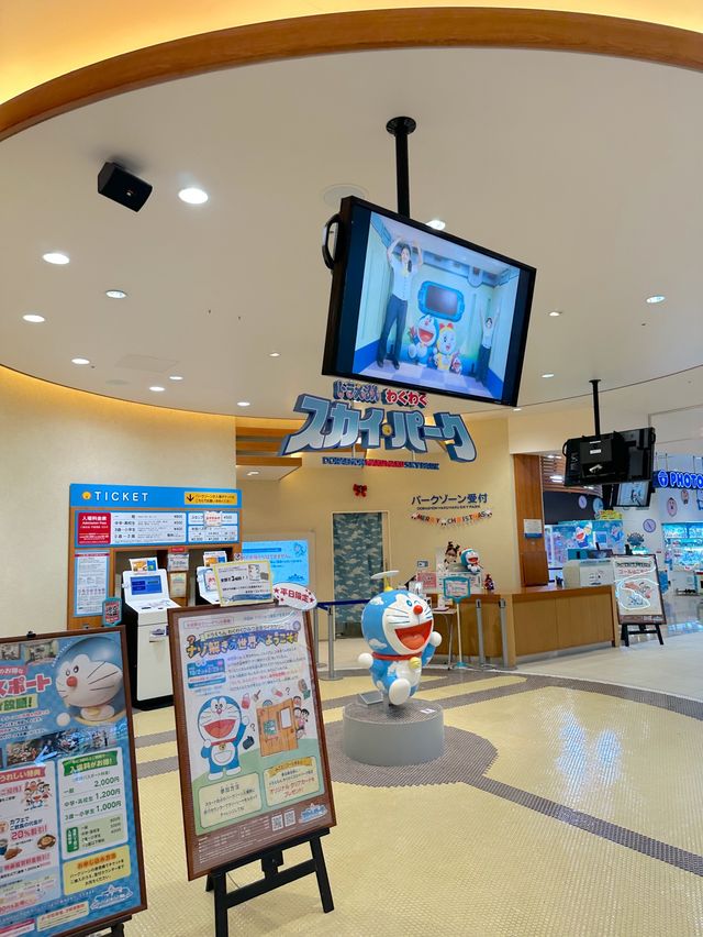 新千歳空港！ドラえもん！大人も子供も夢中になれるわくわくスカイパーク