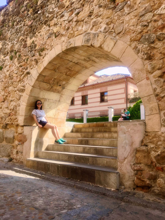 【西班牙】塞哥維亞Segovia：奇跡的古羅馬水道橋