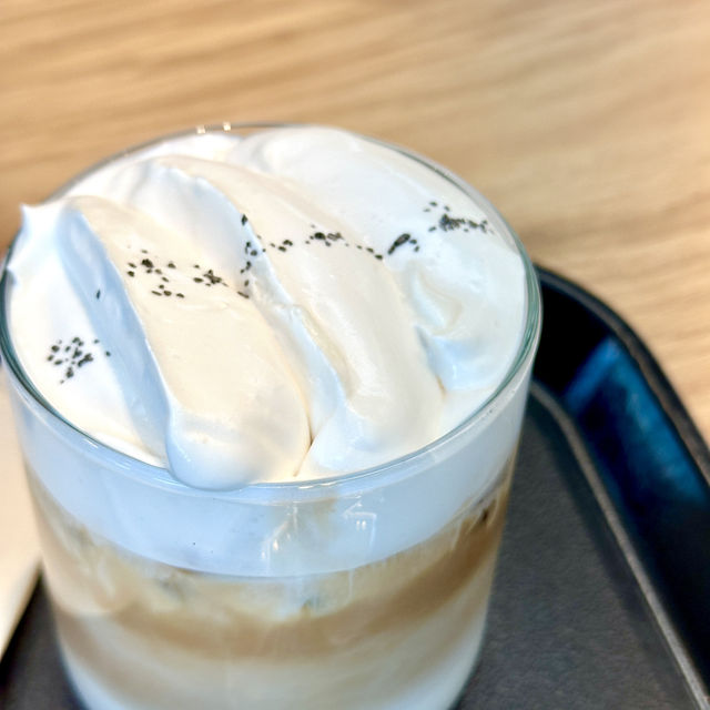 쇼핑과 데이트를 함께할 수 있는 카페아페쎄