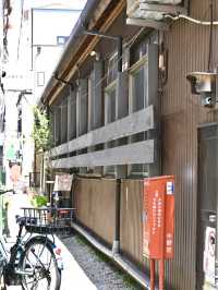 【桃園稲荷神社/東京都】中野駅そばのレトロ感ある地域の神社