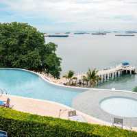 ที่พักเกาะสีชังติดทะเล