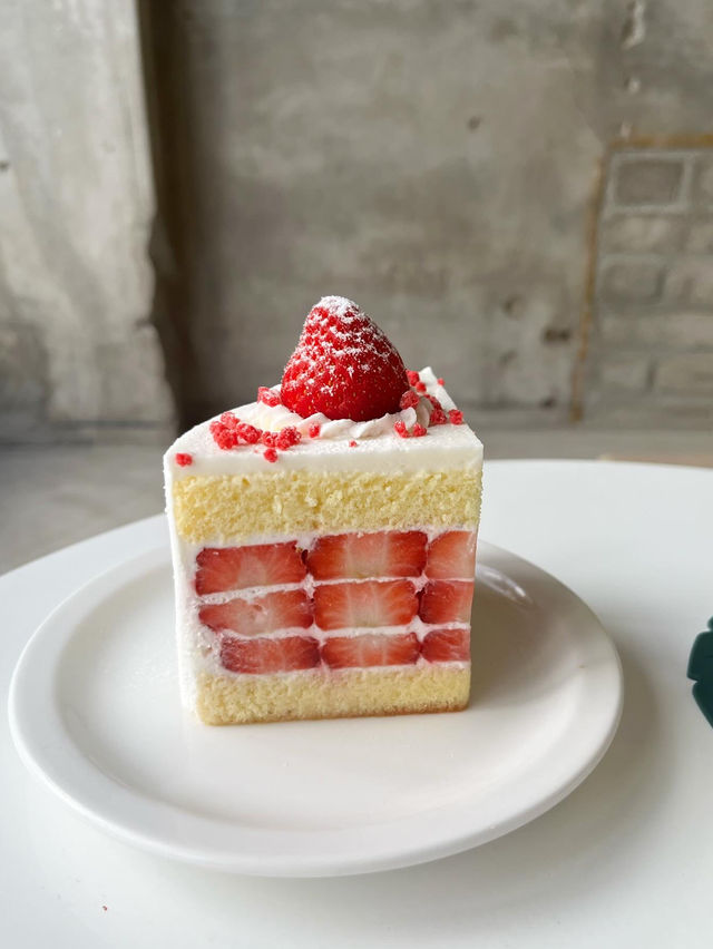 【釜山カフェ】国際通りにあるカフェの可愛いケーキ🍰