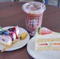 ที่เที่ยวอุบล วิวภูเขา ความทรงจำคาเฟ่