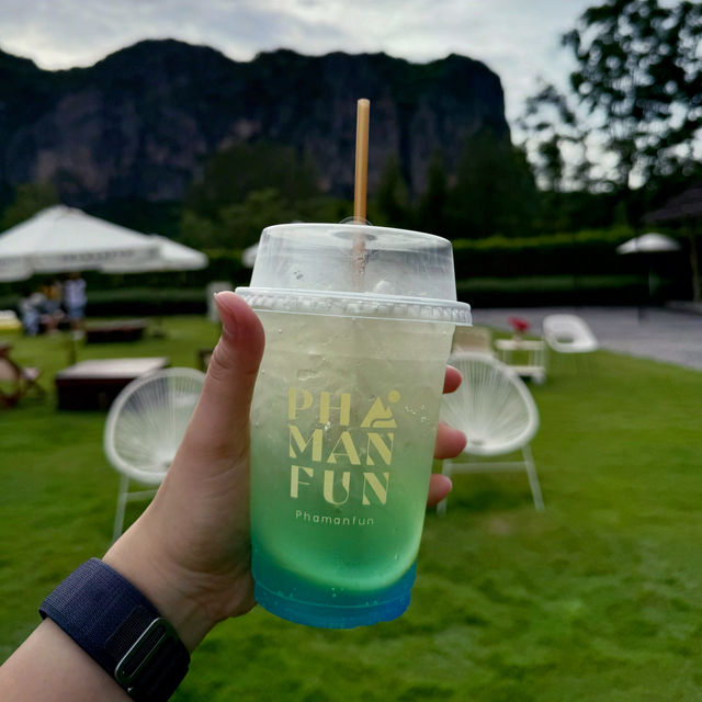 ผาม่านฝัน : ภูผาม่าน ขอนแก่น 🌳🍃🏞️