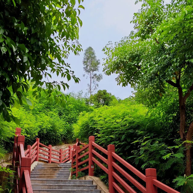 慈湖紀念雕塑公園～藝術與自然
