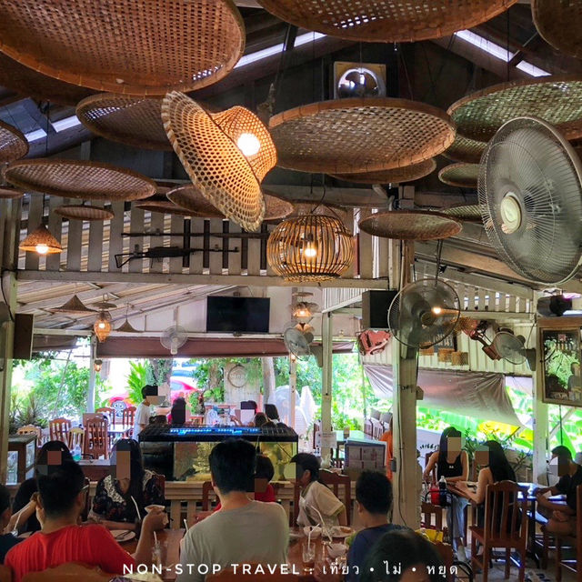 ร้านดัง ร้านเด่น เน้นแต่ความอร่อย ใน จ.อ่างทอง