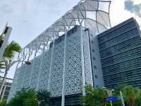 マレーシア　プトラジャヤ観光　荘厳な造りのFederal Court of Malaysia (裁判所)が凄いぞ！