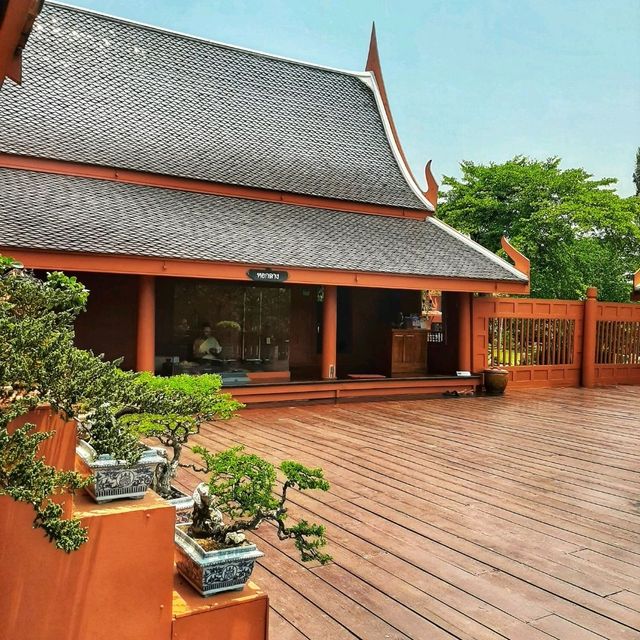 อุทยาน ร. 2  ของดีมีคุณค่าน่าเยี่ยมชม