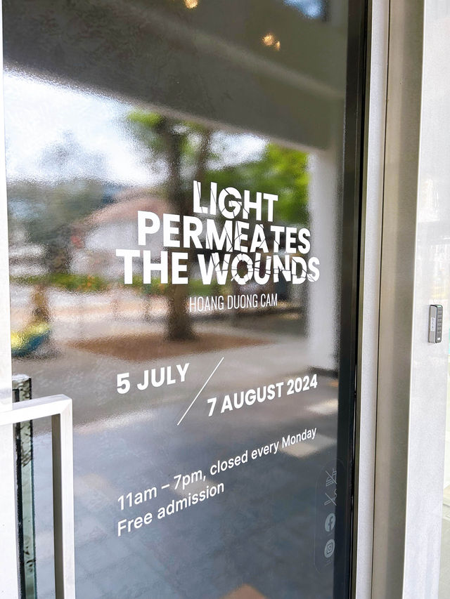 Light Permeates The Wounds