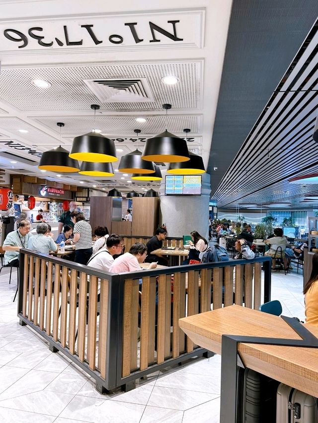 Affordable Dining Options at Changi Airport T4
