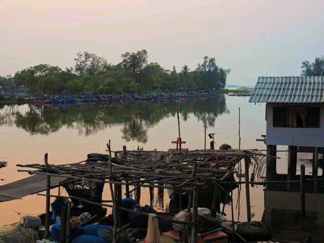 หาดนราทัศน์ จ.นราธิวาส