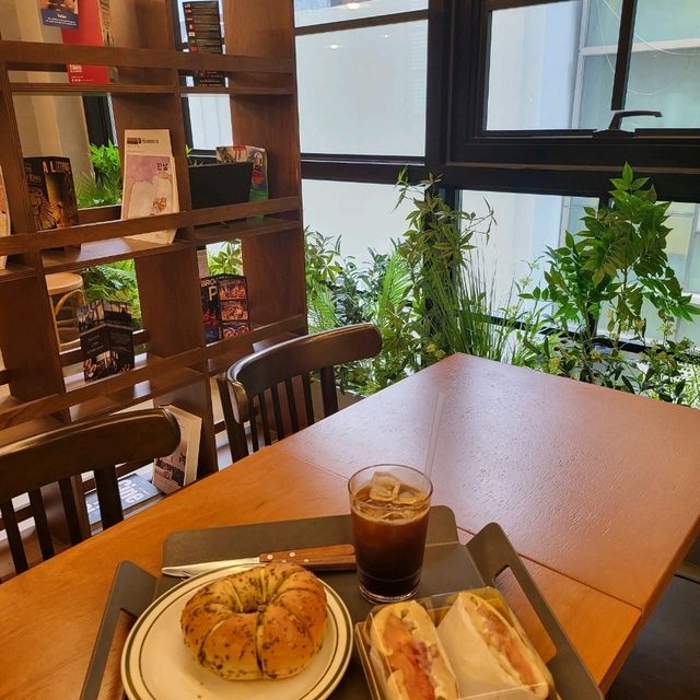 서울에서 만나는 미국 베이글의 맛 ' 어바웃 베이글 ' ❤️