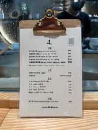 尋找隱蔽排隊拉麵店 🍜 實測中規中矩
