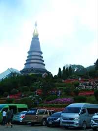 พระมหาธาตุนภเมทนีดล&พระมหาธาตุนภพลภูมิสิริ