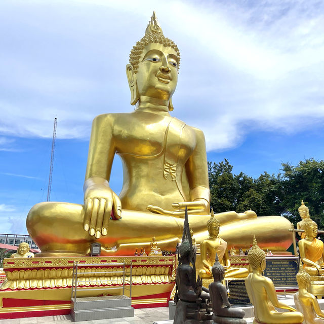 “วัดพระใหญ่“ วัดสวยบนเนินเขาพัทยา