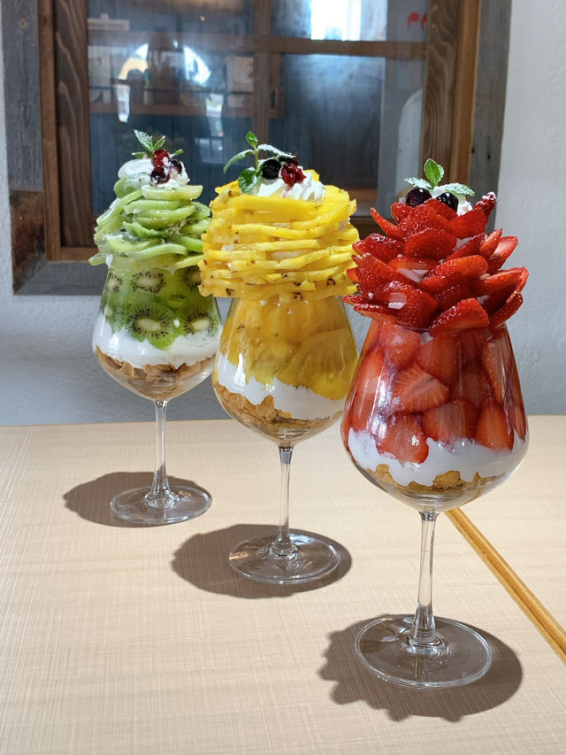 【福岡カフェ】想像以上に大きなパフェに驚き✨️