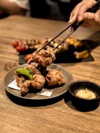 𓋜 中環酒吧外表下的隱藏美食店！