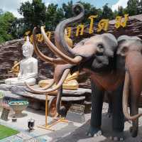 วัดป่าปากโดม - สักการะปู่พญาทะนะมูลนาคราช