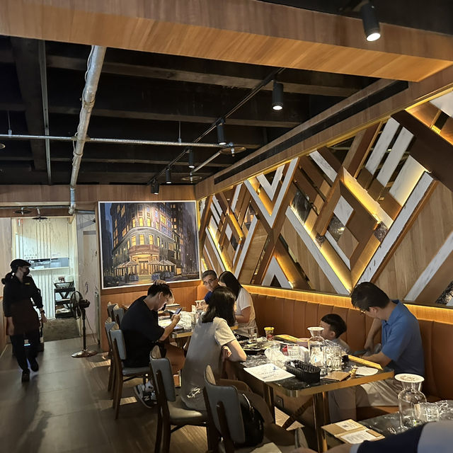 颱風天的美食餐廳（布納咖啡館）非吃不可