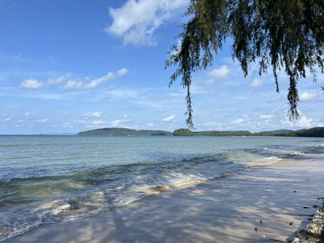 หาดนพรัตน์ธารา