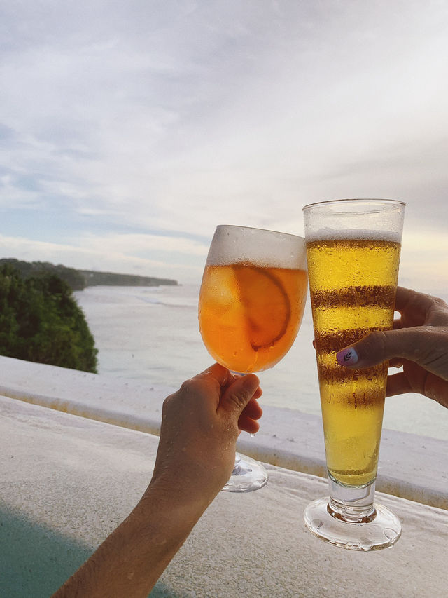 Discovering Uluwatu: A Perfect Day of Surf and Sunset Bliss