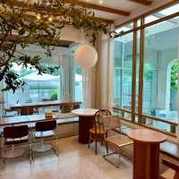 Make a day คาเฟ่ริมทาง มี Pet Zone