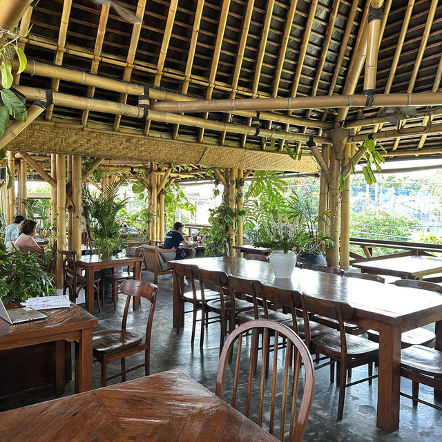 Shelter Cafe, Seminyak: A Hidden Gem in Bali’s Bustling Heart